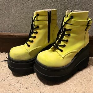 Demonia Shaker 52
